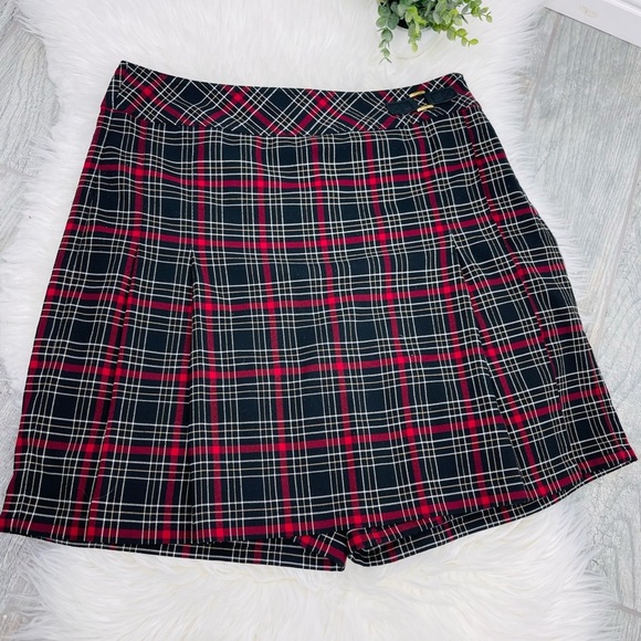 St. John Sport Y2K Vintage Goth Red Black Plaid High Waisted Skort - Picture 2 of 7
